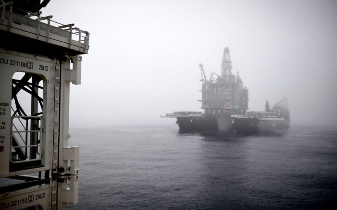 Cenovus installs topsides on West White Rose gravity base offshore Newfoundland